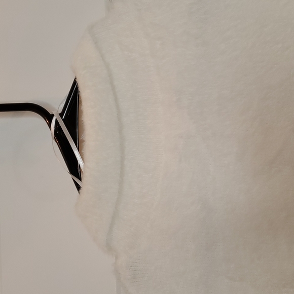 👕525 AMERICA EYELASH COLLARED SWEATER in soft fuzzy white sz lg - Picture 5 of 10